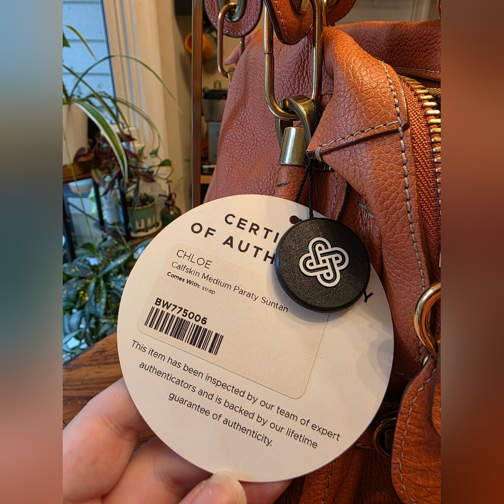 🧡 Authenticated Chloé Paraty Medium Satchel Bag in Orange Leather Suntan - Picture 4 of 16